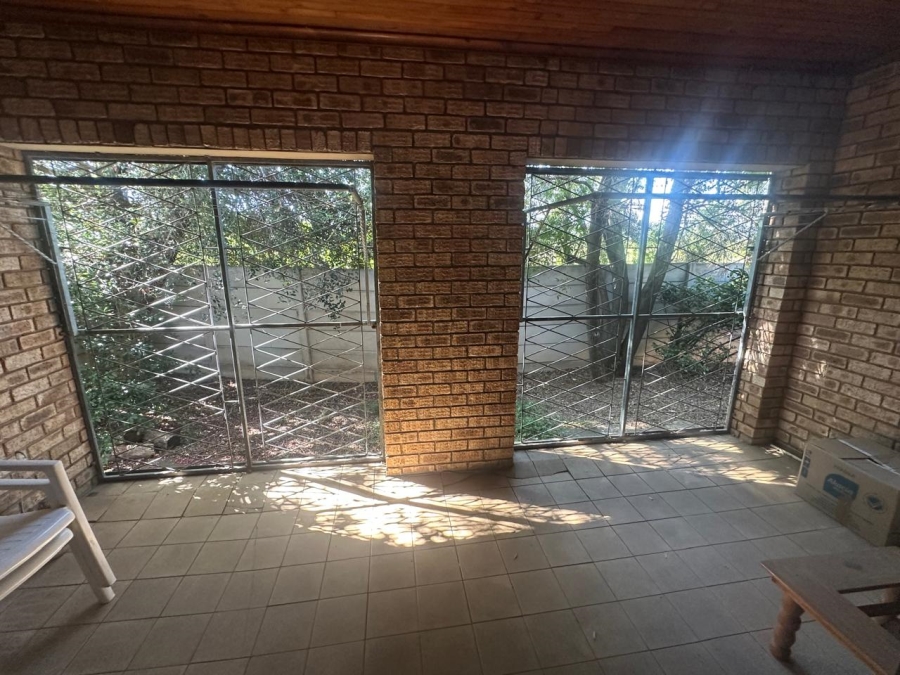 3 Bedroom Property for Sale in Azalea Park Eastern Cape